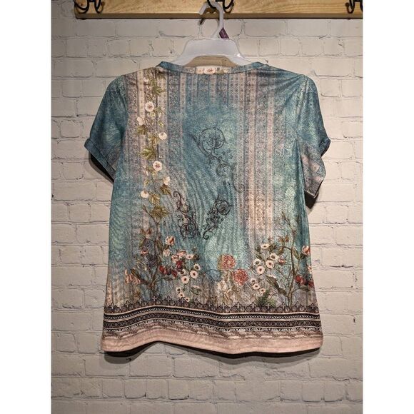😊 Cold shoulder soft Tshirt size large - Picture 2 of 3